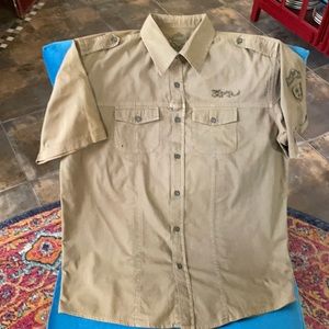 XL short sleeve man’s shirt